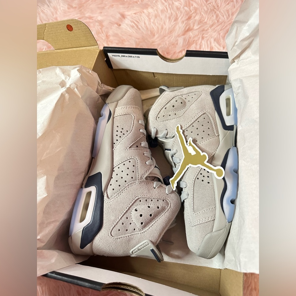 100% authentic ‼️✅ air Jordan 6 retro grade school size 4youth ‼️